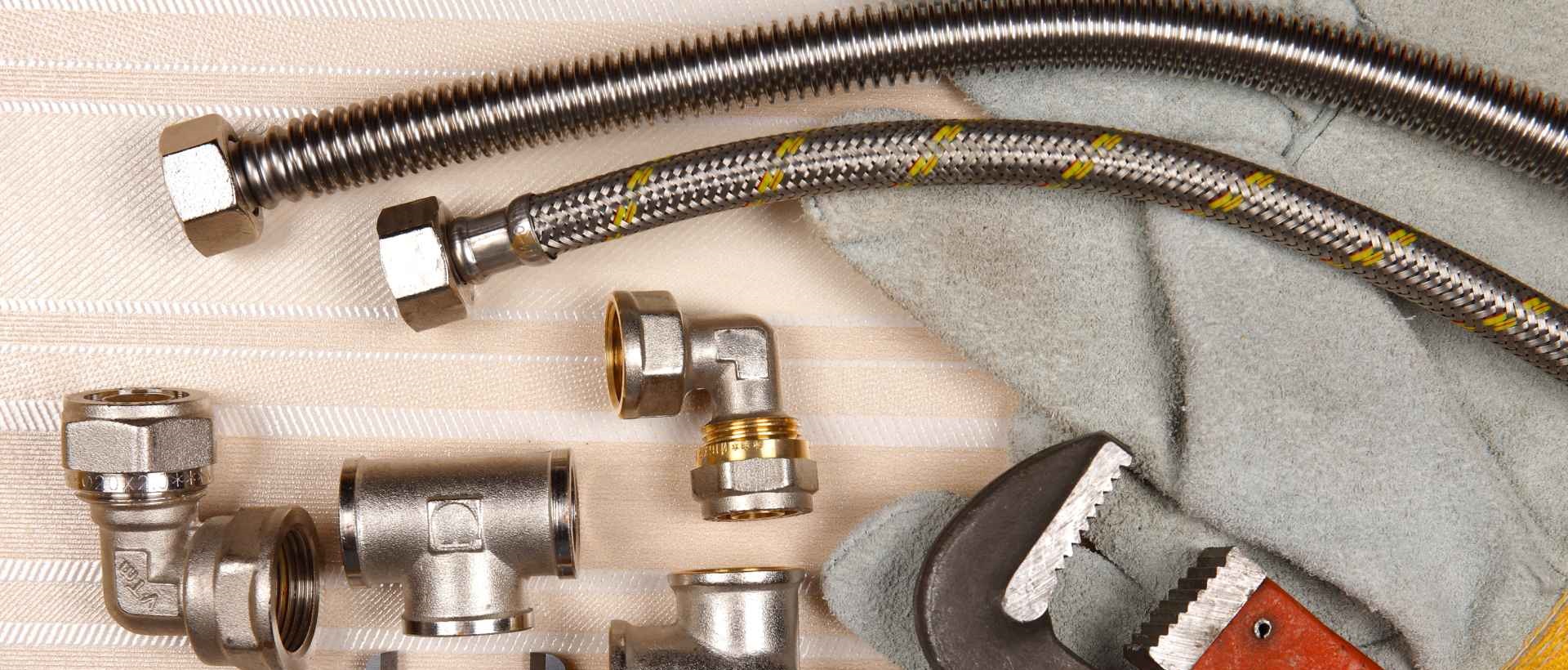 Emergency plumbers WC1